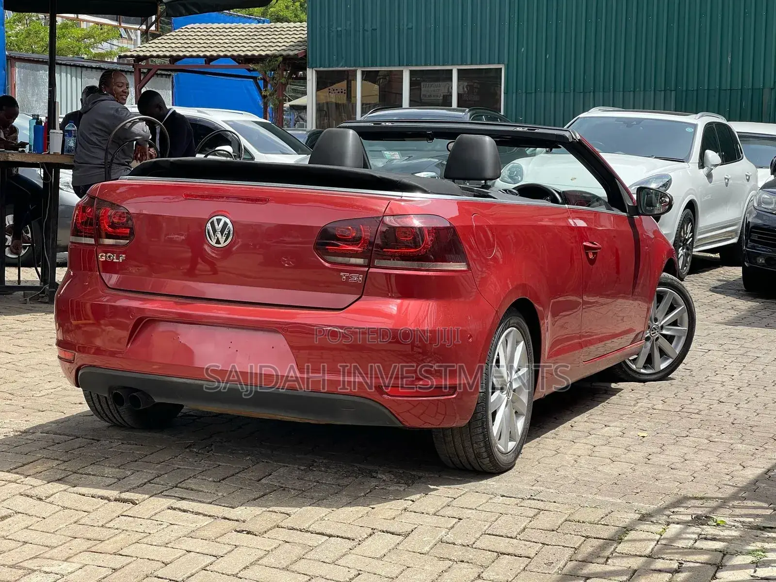 Volkswagen Golf R 2-Door 2013 Red