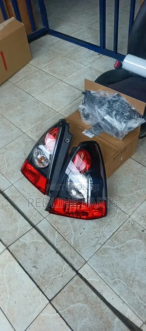 Subaru Forester Sg5/Sg9 Smoked Tail Lights