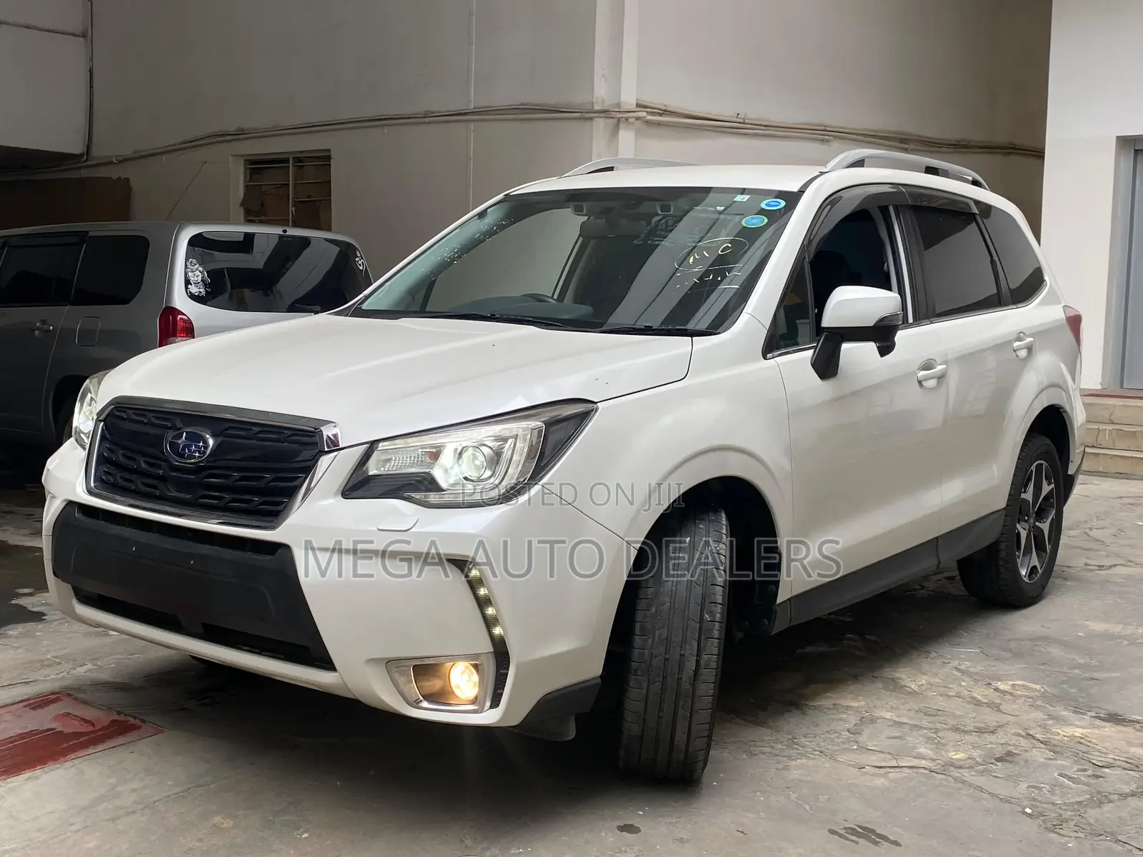 Subaru Forester 2018 White