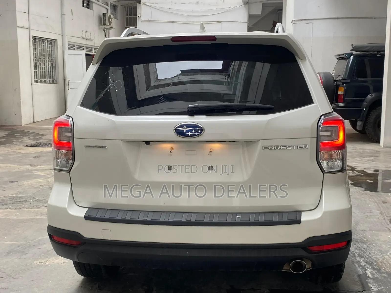 Subaru Forester 2018 White