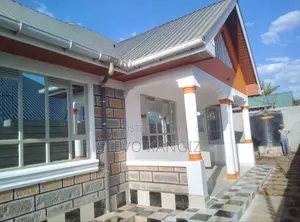 Own Compound 3bd for Sale With Electric Fence