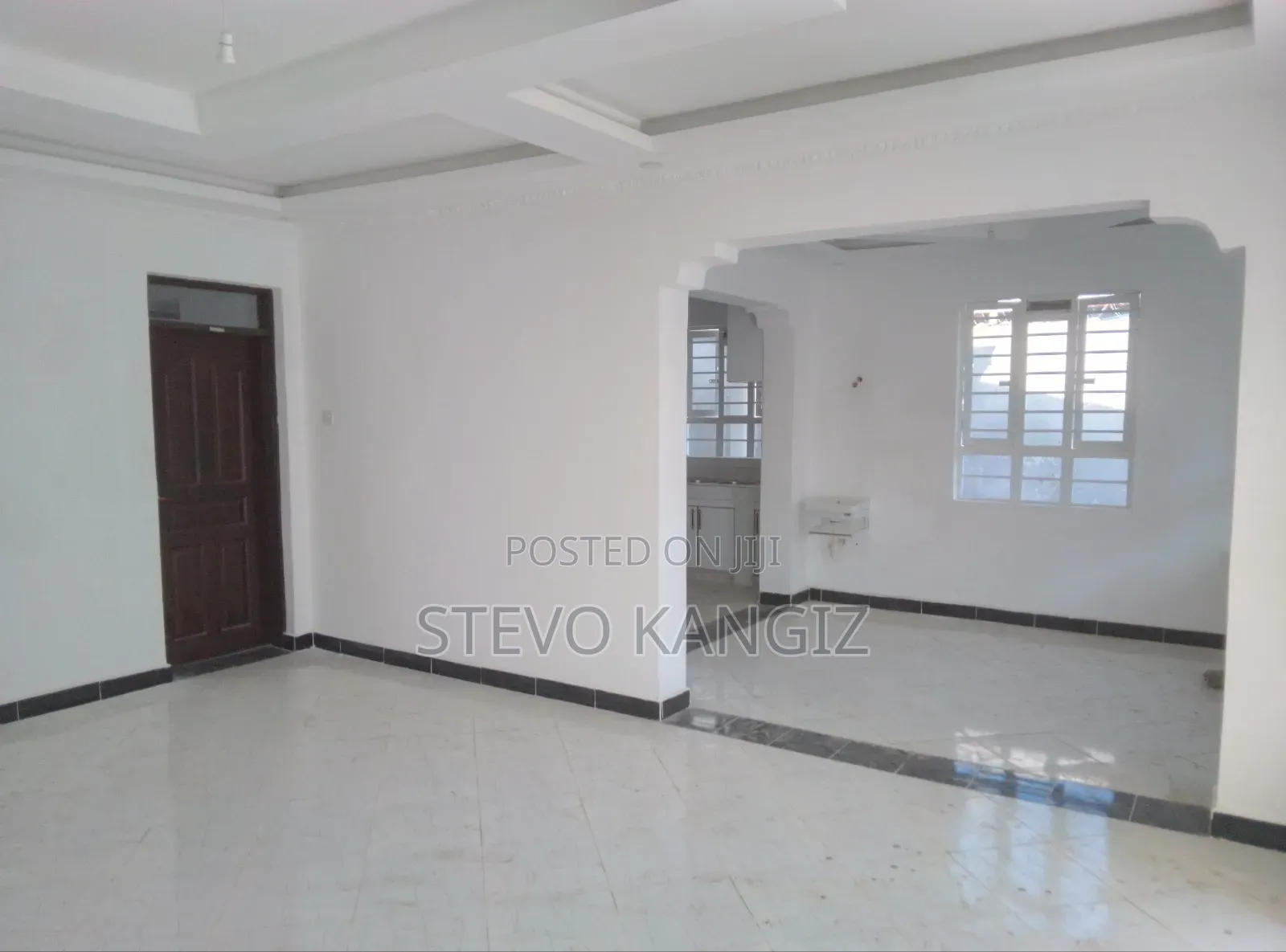 Own Compound 3bd for Sale With Electric Fence