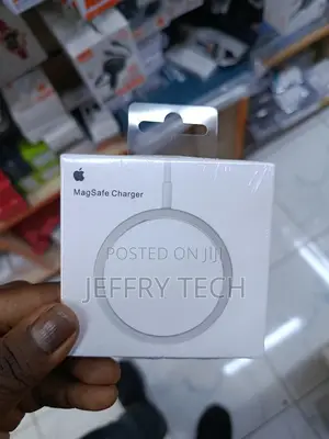 Apple iPhone Magsafe Wireless Phone Charger for iPhone