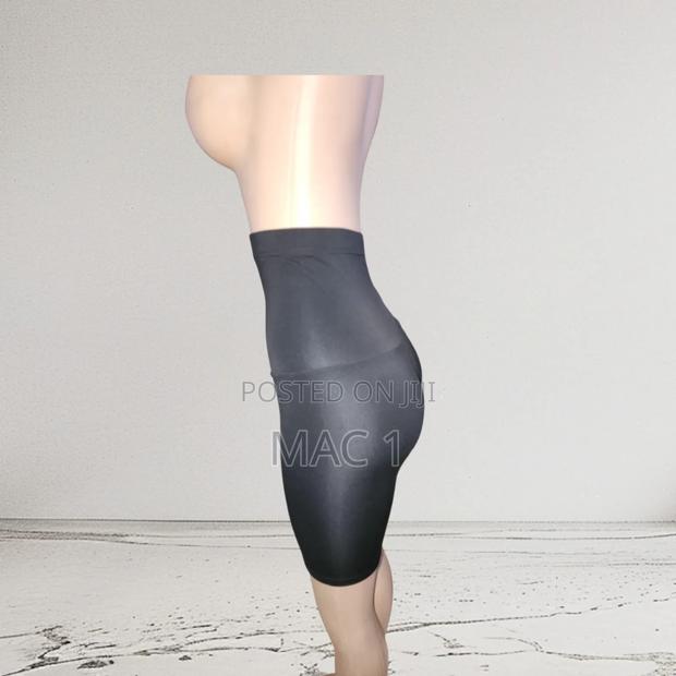 High-Waist Padded Shapewear Pant