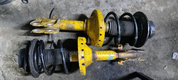 Subaru Sg Front Shocks Absorber - thumbnail 2