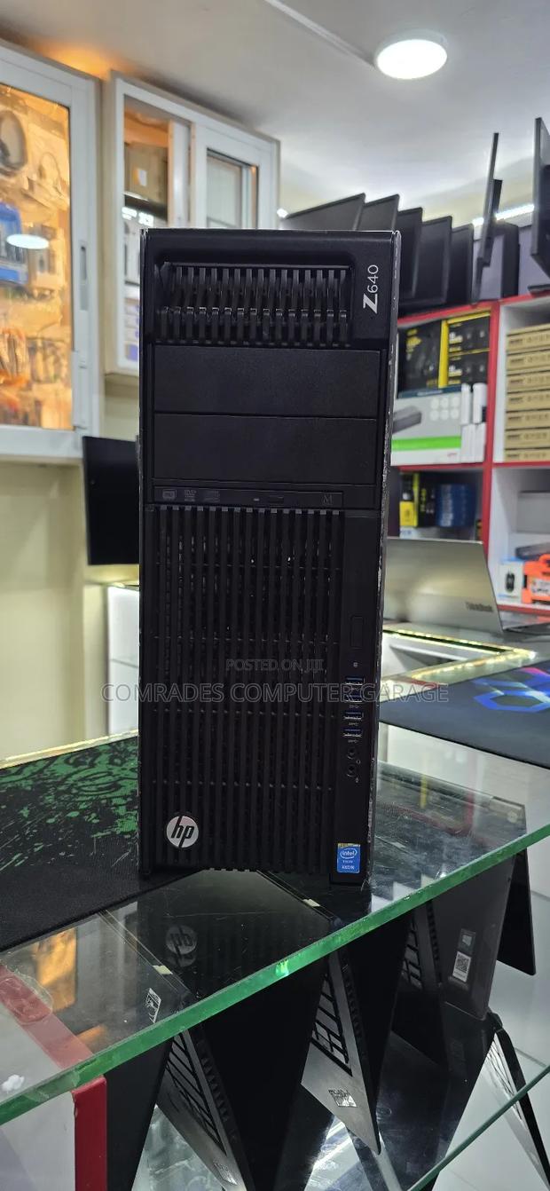 Desktop Computer HP Z640 32GB Intel HDD 1T - main view