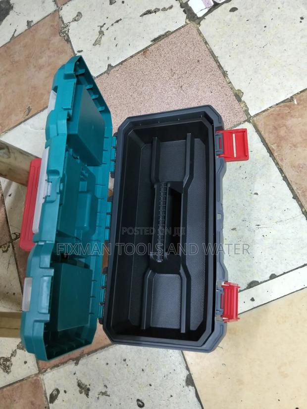 Total Empty Tool Box 17 Inches Lockable - thumbnail 3