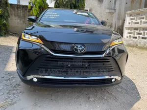 Toyota Harrier 2.0 2020 Black
