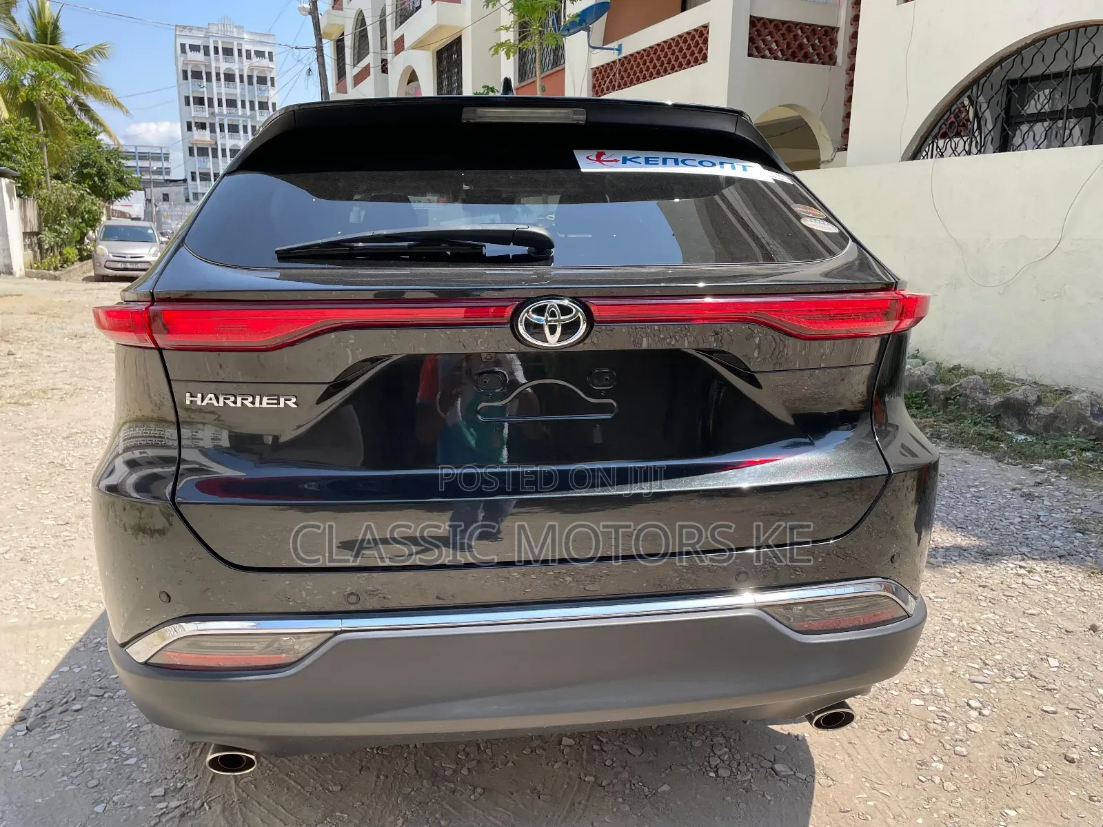 Toyota Harrier 2.0 2020 Black