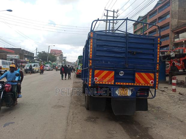 Isuzu NKR 2017 White - thumbnail 3