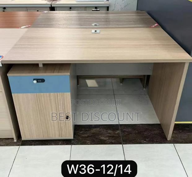 Office Table 1.4m - main view