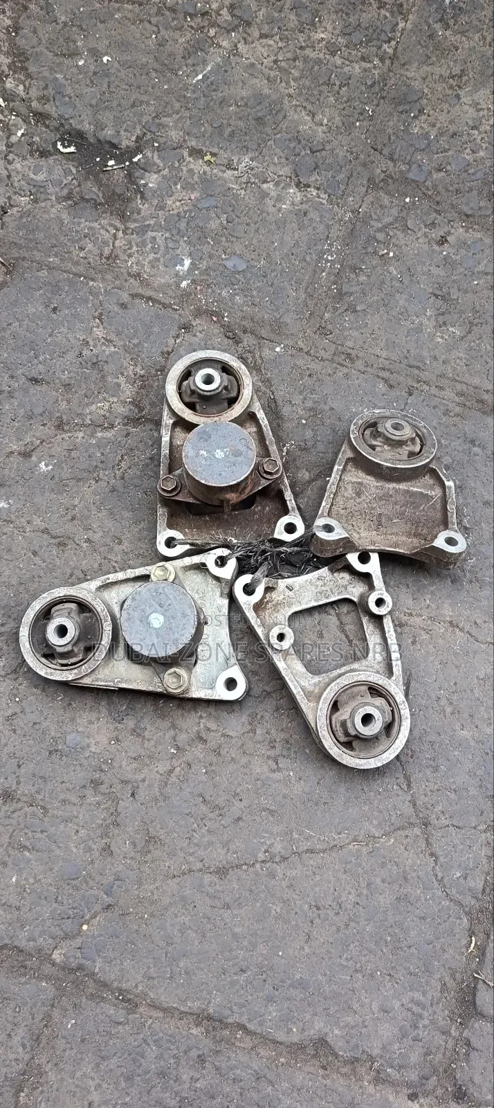 Differential Mounts Vanguard, Rav4 2008.