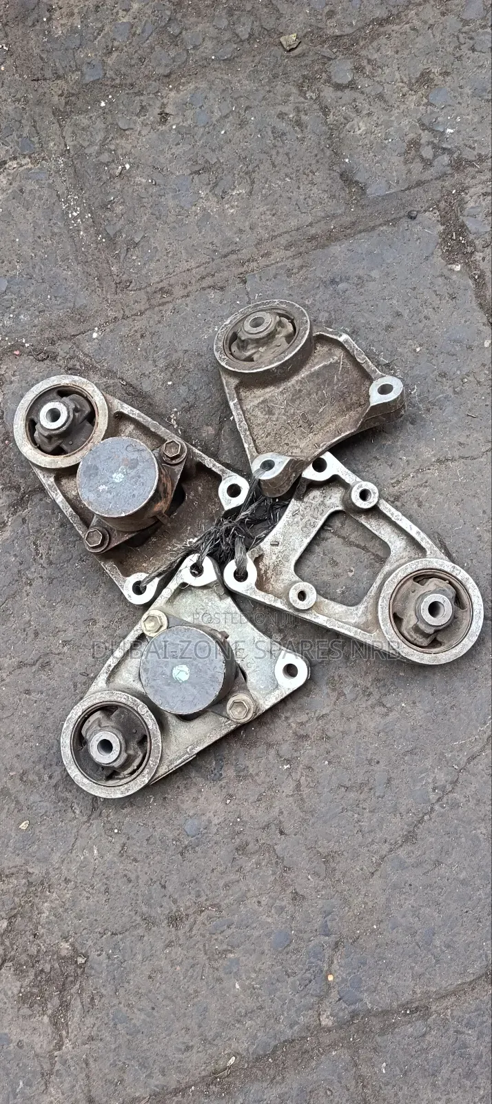 Differential Mounts Vanguard, Rav4 2008.
