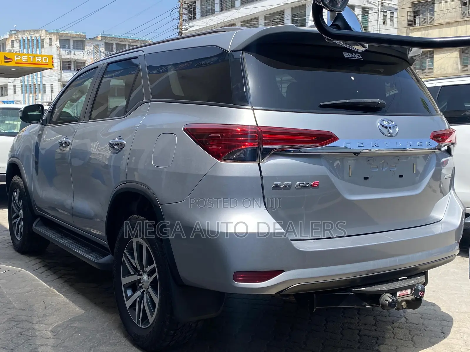 Toyota Fortuner 2.8 D AWD 2018 Silver