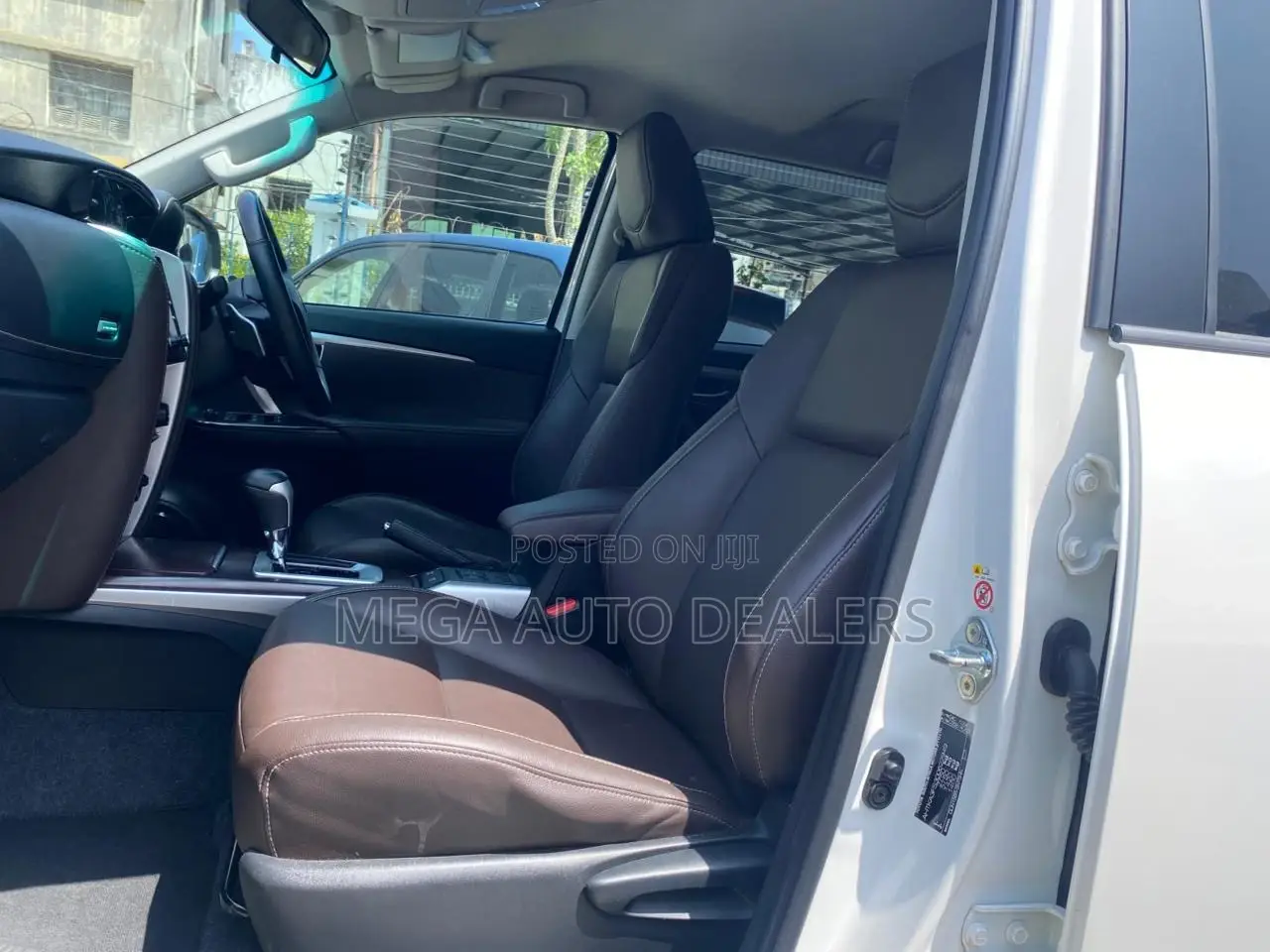 Toyota Fortuner 2.8 D AWD 2019 White