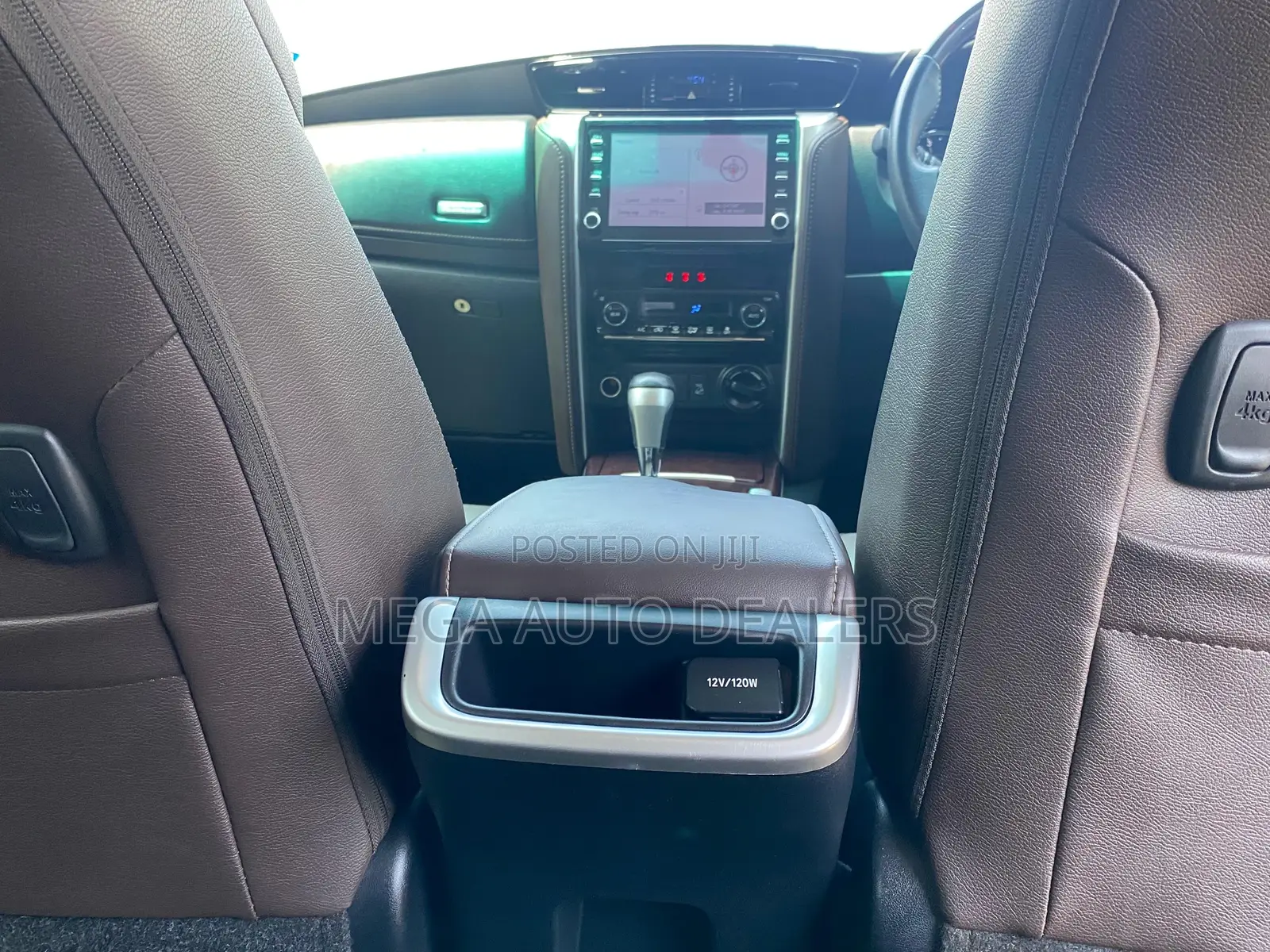 Toyota Fortuner 2.8 D AWD 2019 White
