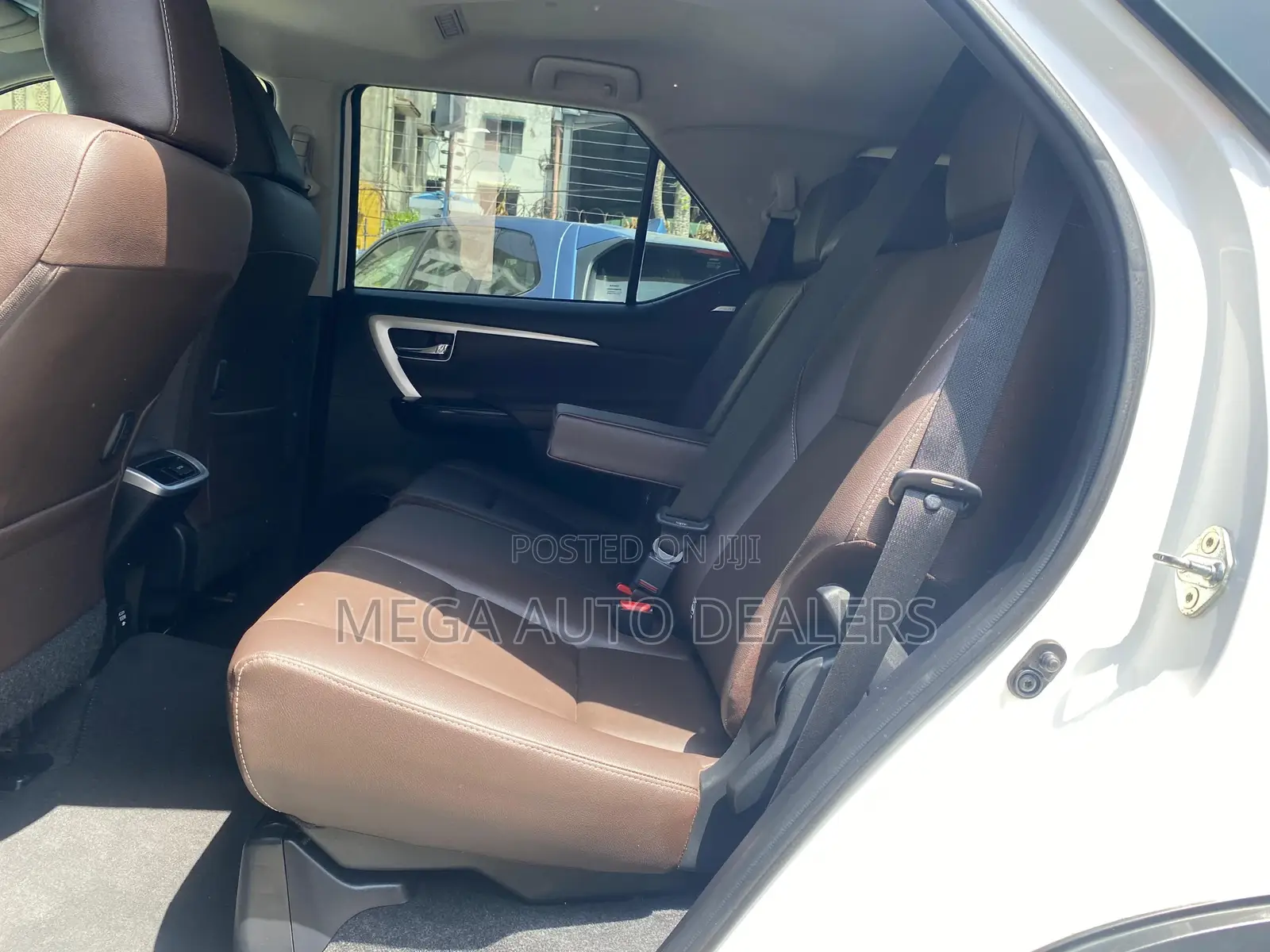 Toyota Fortuner 2.8 D AWD 2019 White