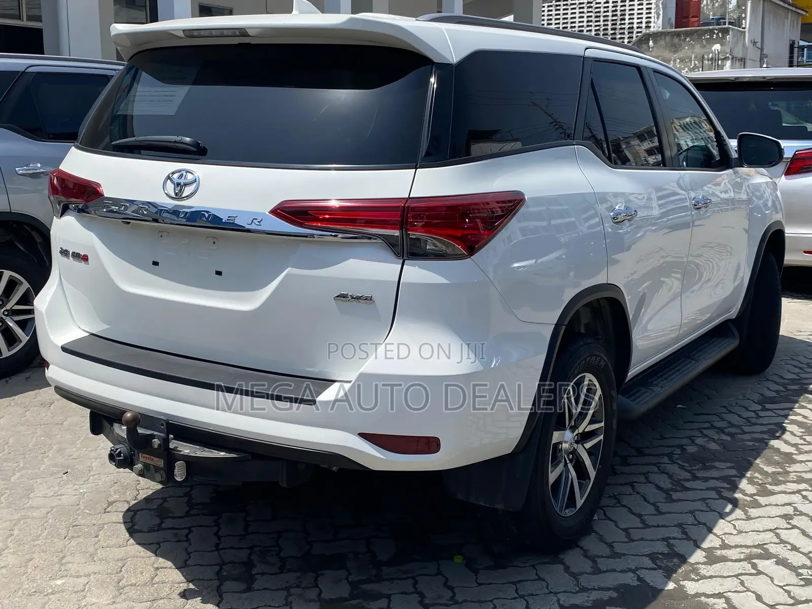 Toyota Fortuner 2.8 D AWD 2019 White