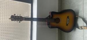 Acoustic Guitar - thumbnail 2