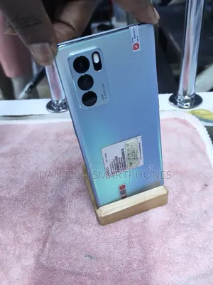 New Oppo Reno 256 GB Gray
