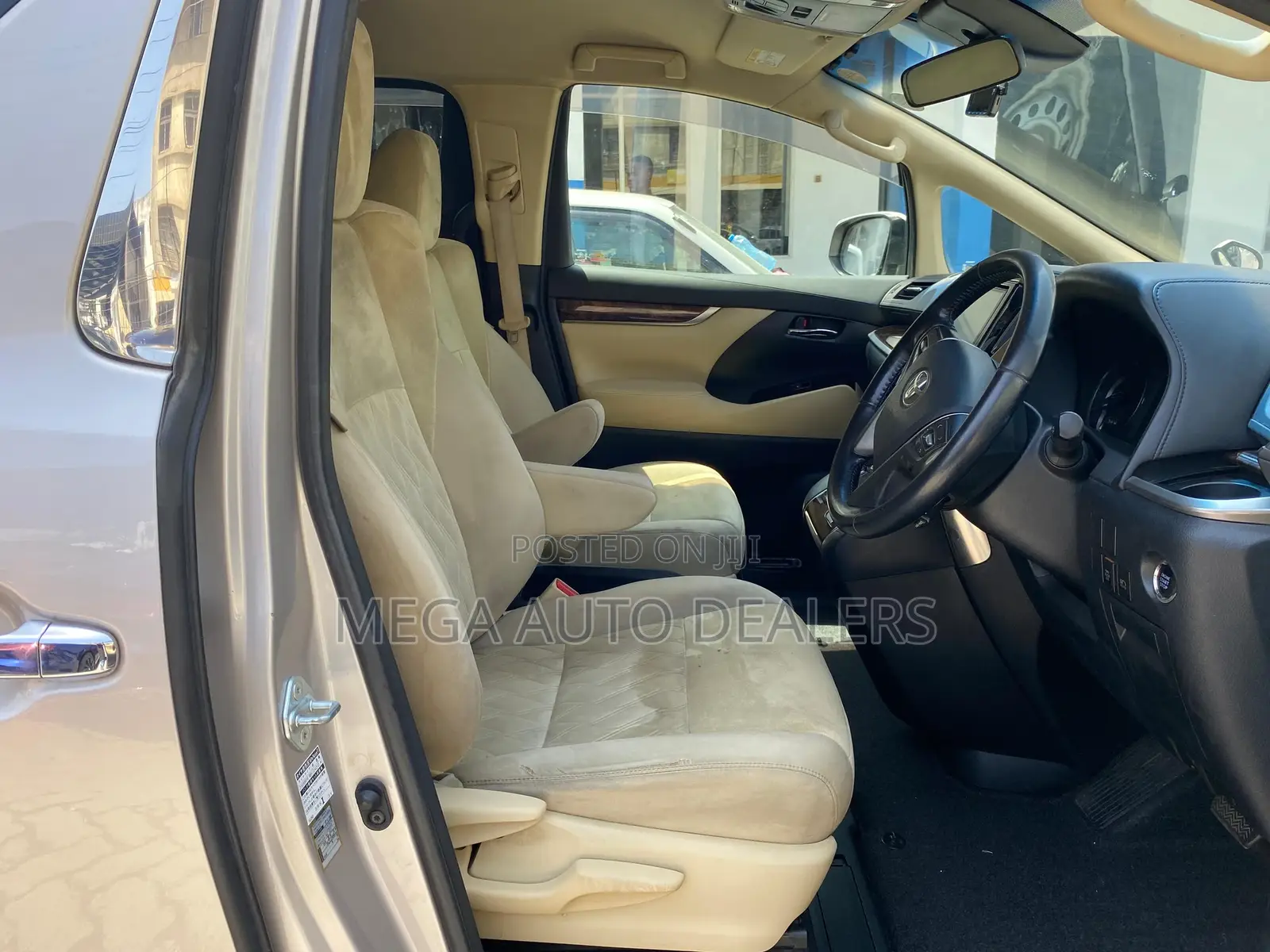 Toyota Alphard 2018 Gray