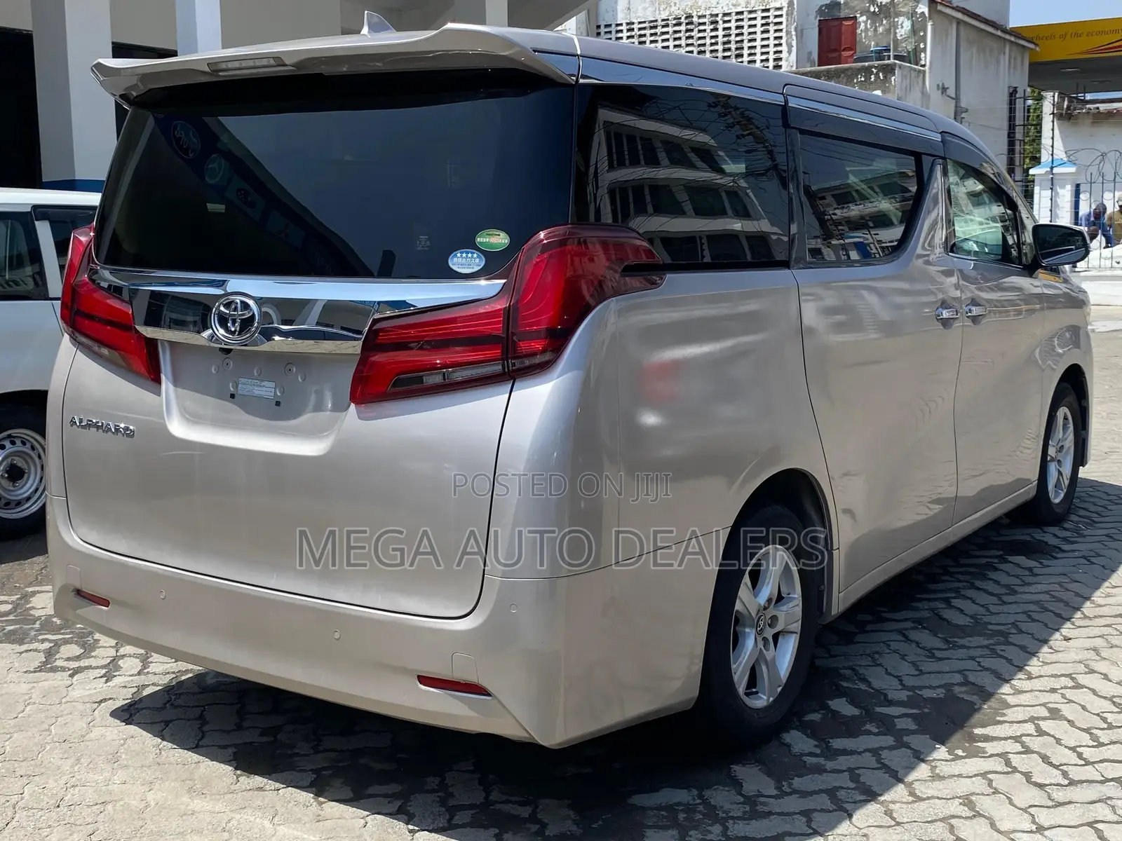 Toyota Alphard 2018 Gray