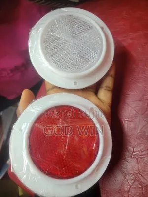 Round Reflectors Red White
