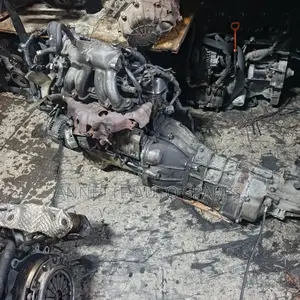 Complete Engine With Gearbox Petrol