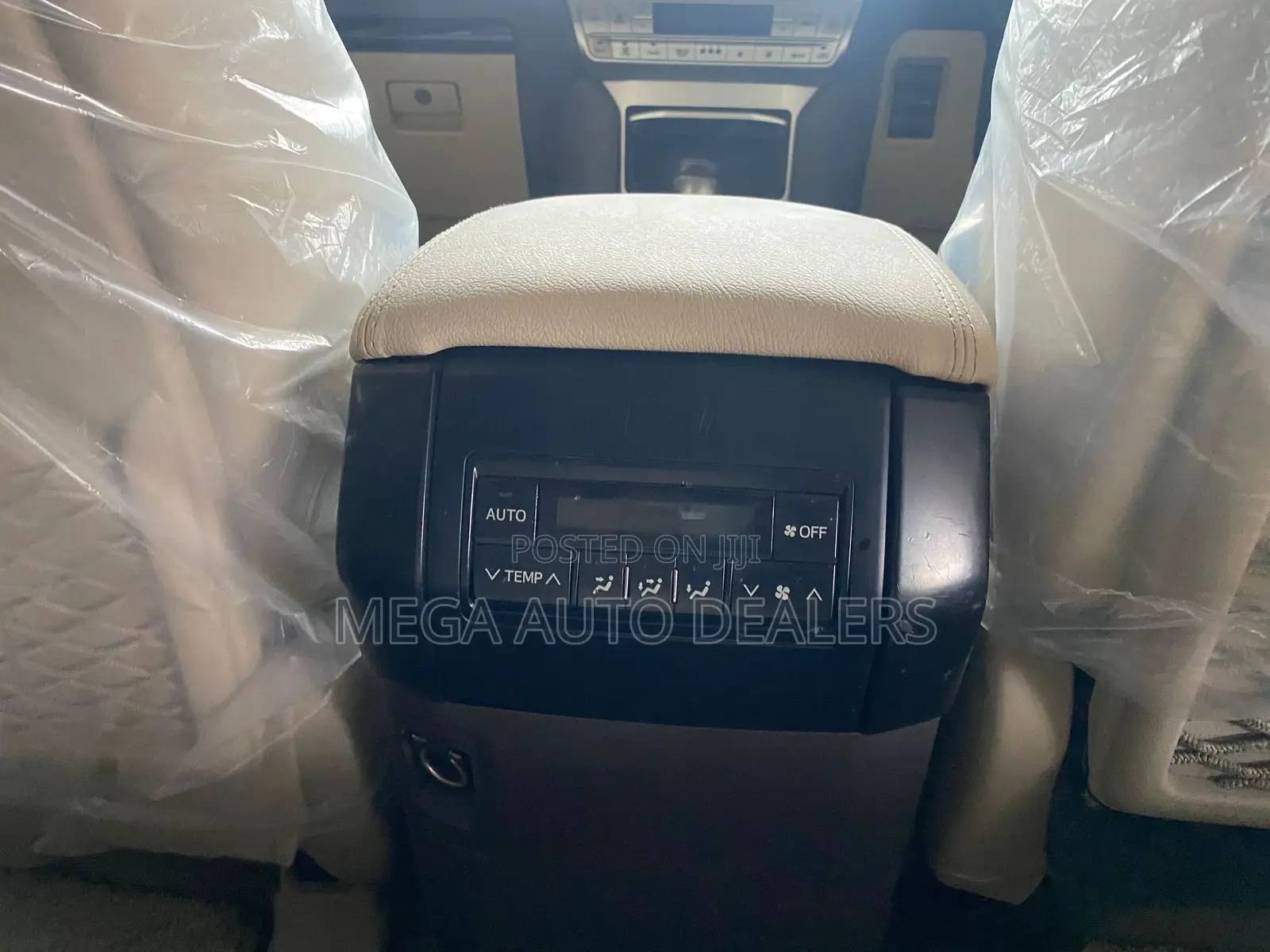 Toyota Land Cruiser Prado 2018 Gray