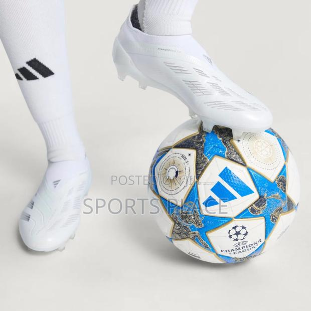 Current Season Champions League Ball - thumbnail 3