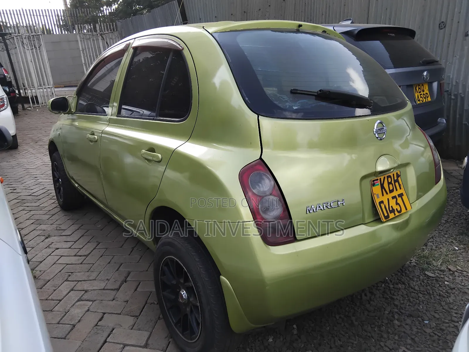 Nissan March 2004 Green