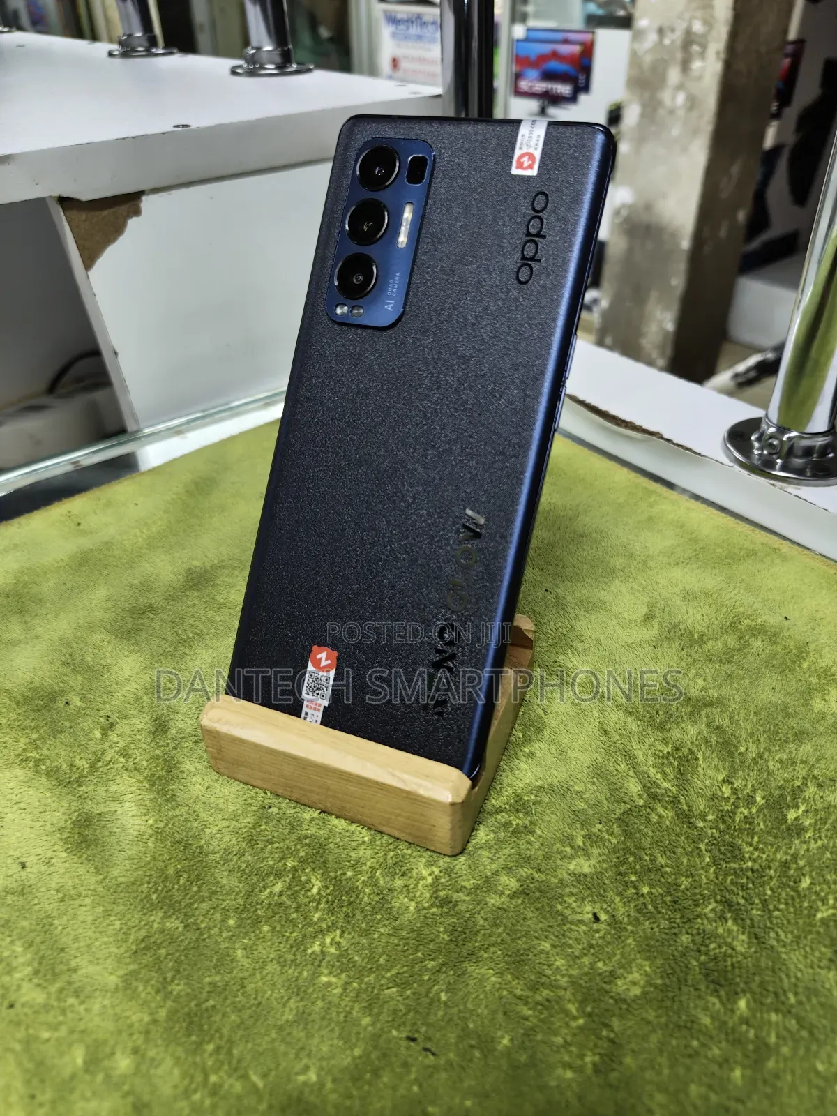 New Oppo Reno5 Pro+ 5G 256 GB Black