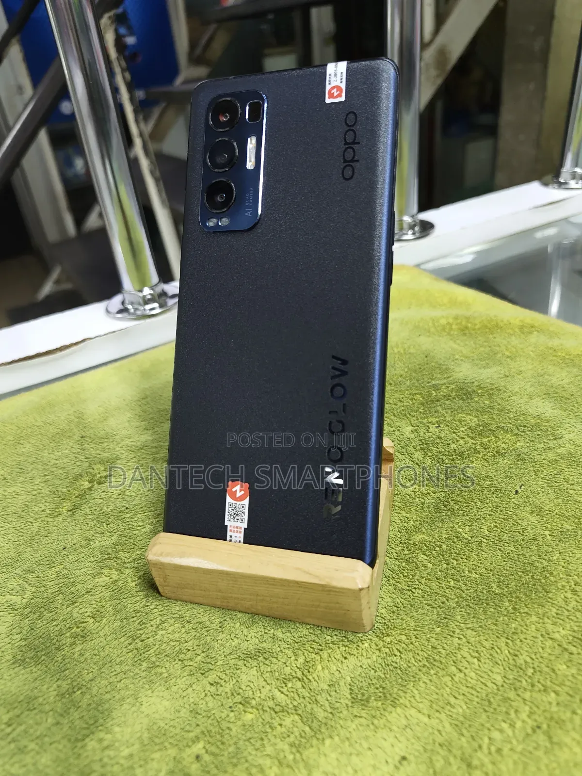 New Oppo Reno5 Pro+ 5G 256 GB Black