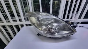 Toyota Isis 2012 Headlight Xenon