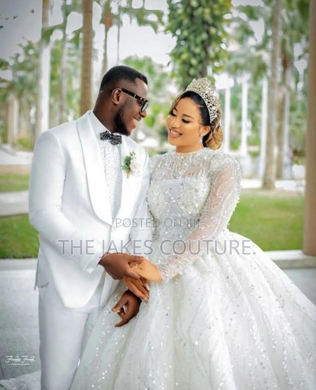 Custom-Made White Wedding Gowns - thumbnail 7