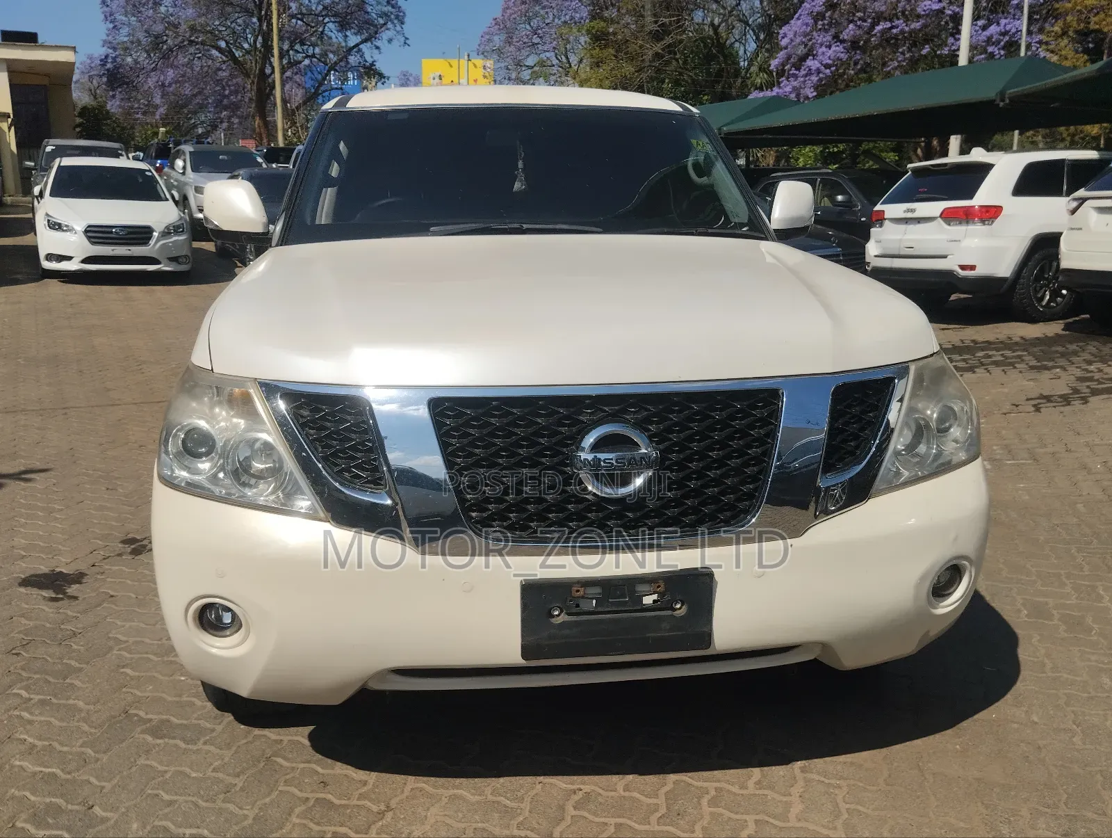 Nissan Patrol 2013 White
