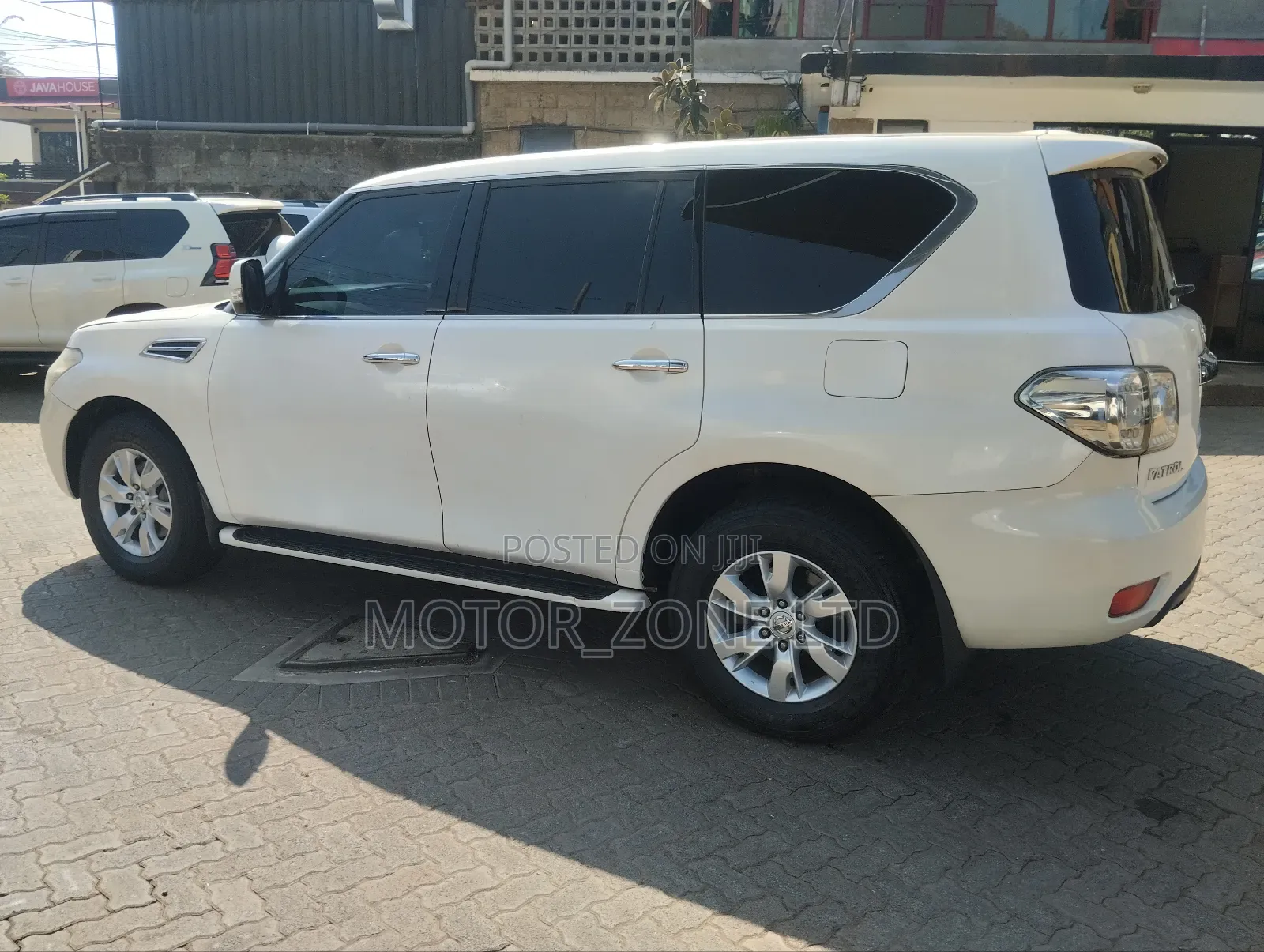 Nissan Patrol 2013 White