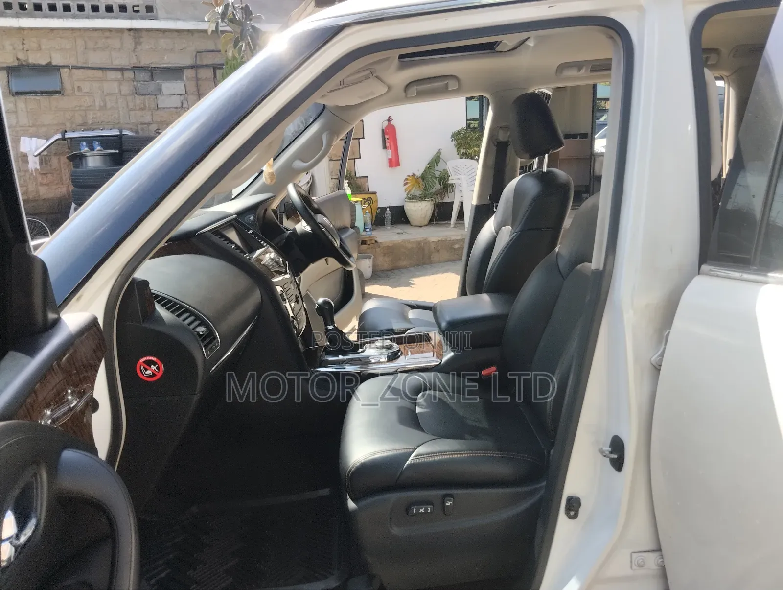 Nissan Patrol 2013 White