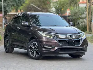 Honda Vezel 1.5 Hybrid 4WD 2018 Ivory