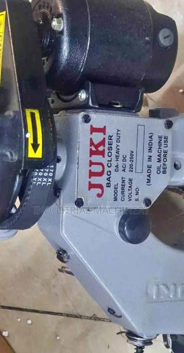 Bag Closer Juki - main view