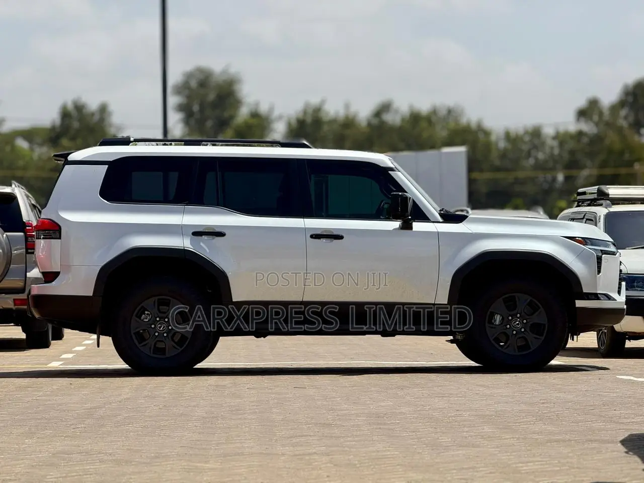 Lexus GX 550 Overtrail 2024 White