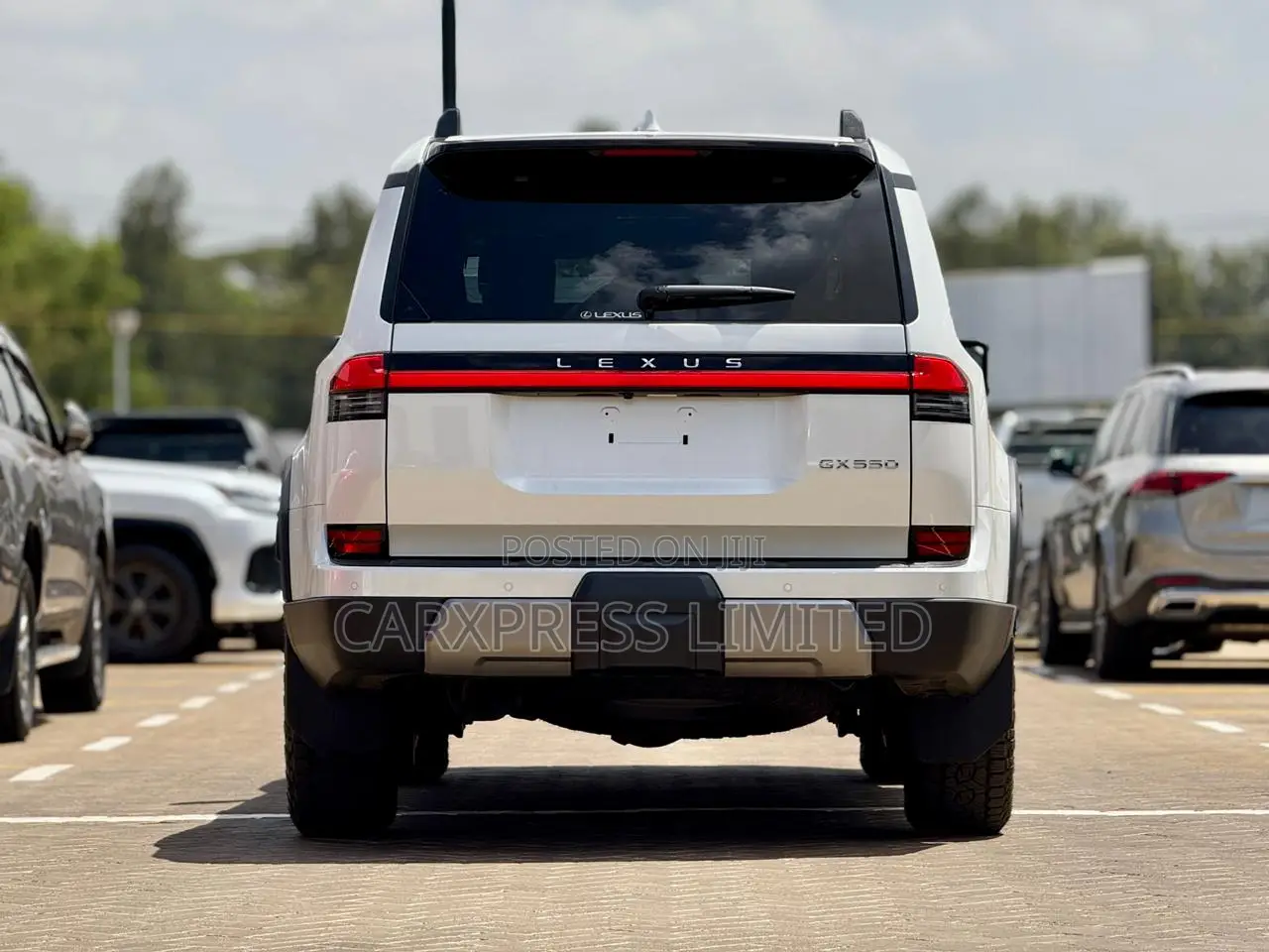 Lexus GX 550 Overtrail 2024 White