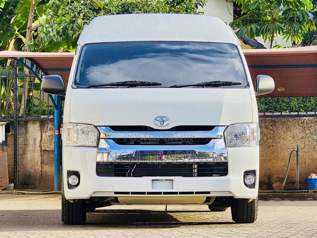 Toyota Grand HiAce 2019 - thumbnail 3