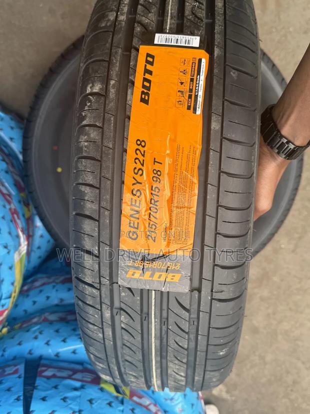 215/70r15 Boto Tires