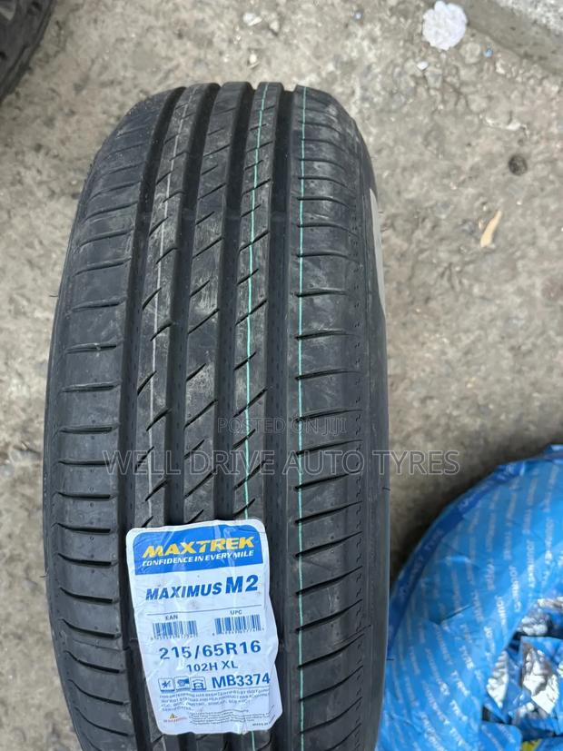 215/65r16 Maxtarek Tires - main view