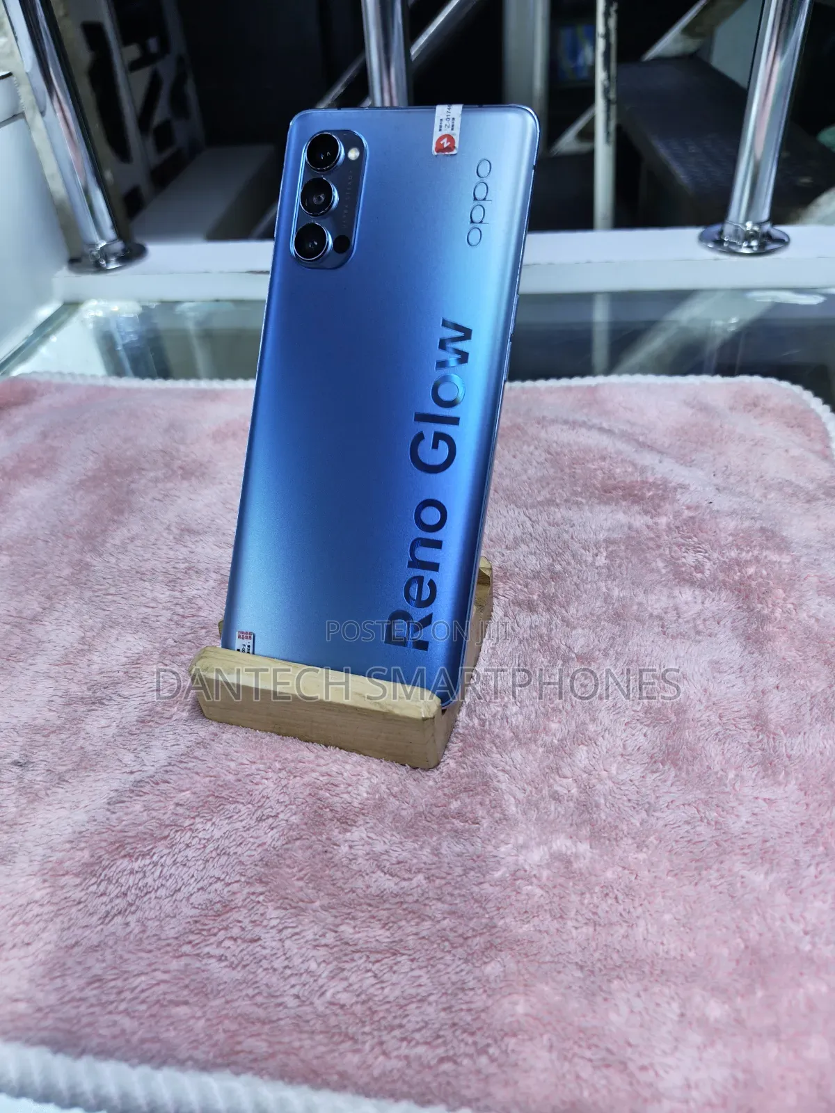 New Oppo Reno 4 Pro 128 GB Blue