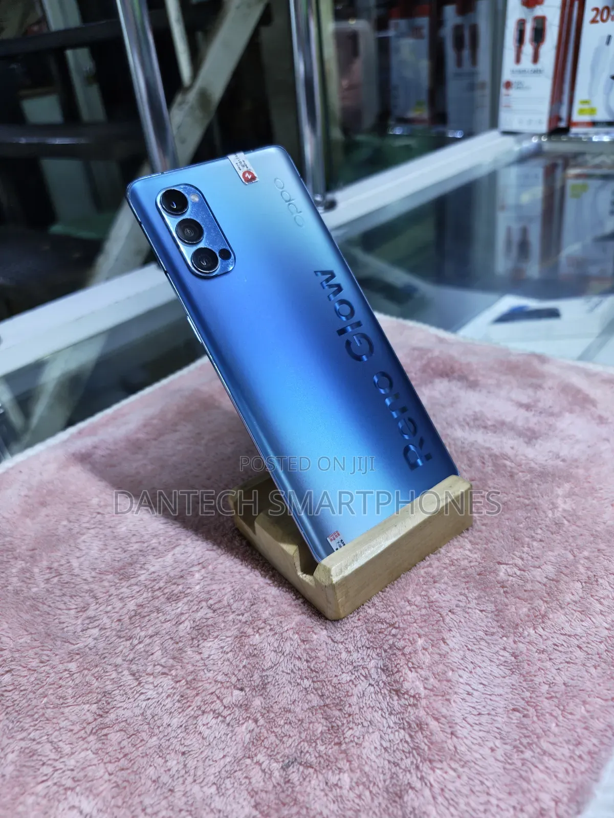 New Oppo Reno 4 Pro 128 GB Blue