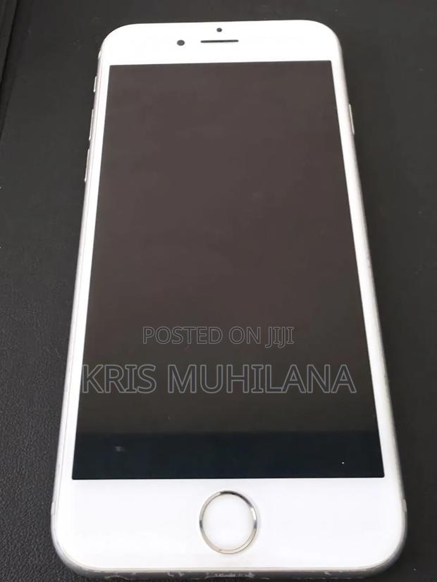 Apple iPhone 6s 32 GB Silver - thumbnail 6