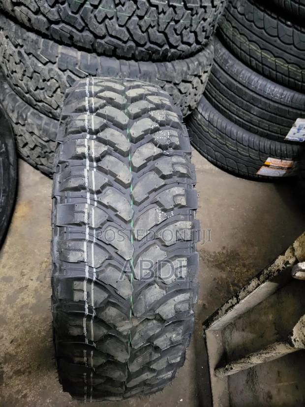 235/75r15 Comforser Cf3000