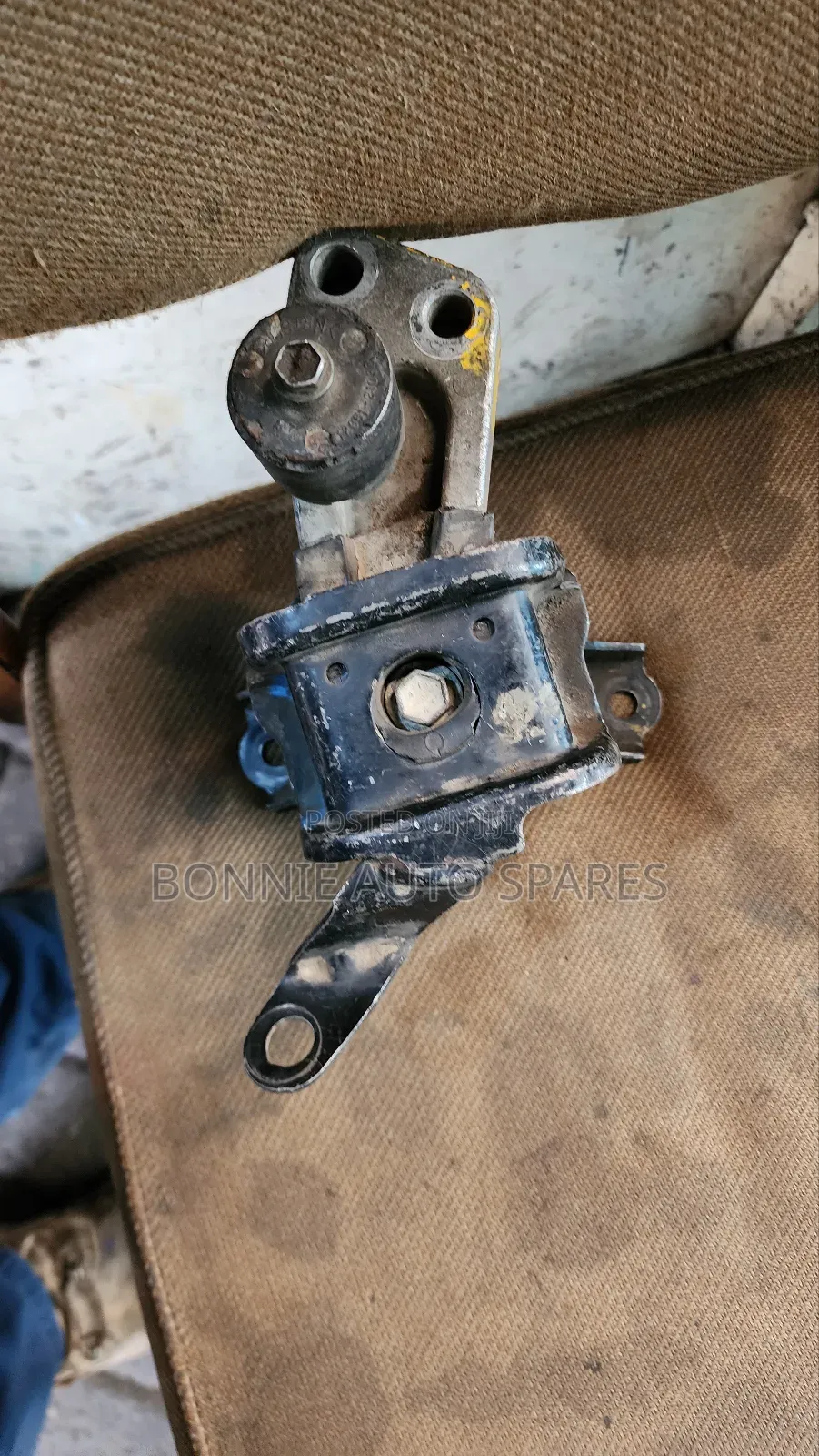 Engine Mount for Toyota Corolla/Axio/Fielder 1.5l